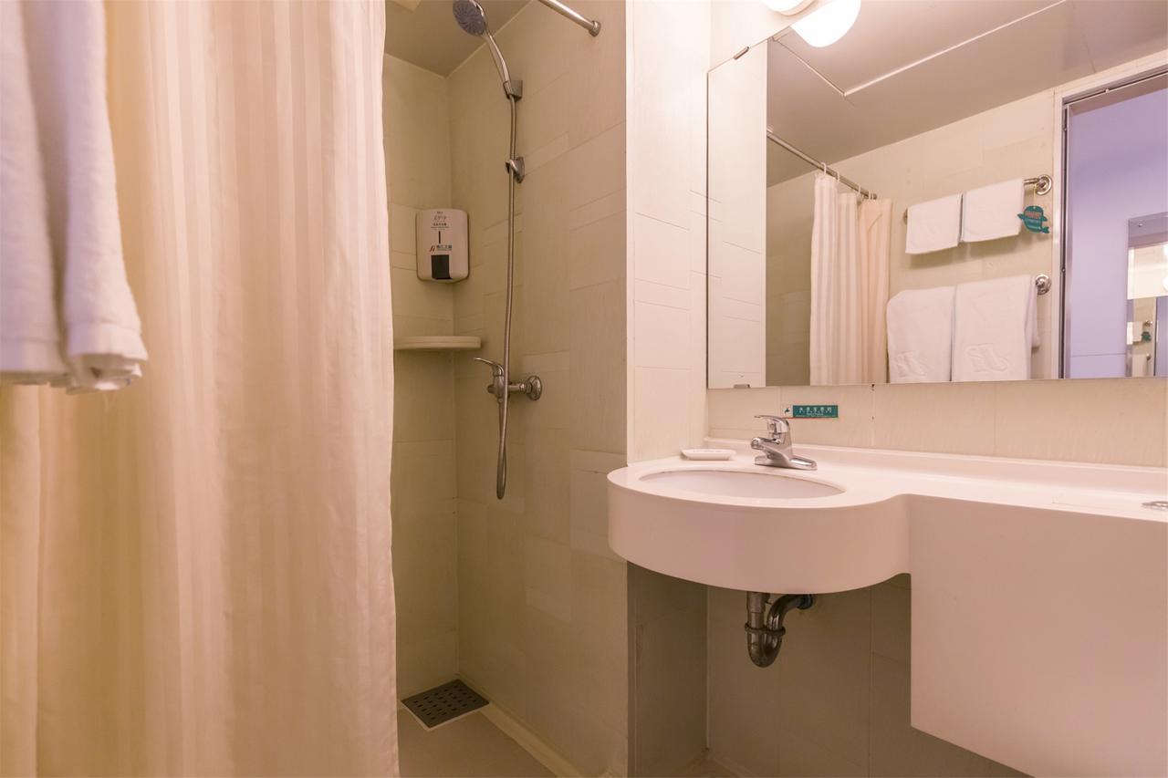 Jinjiang Inn Shenyang Zhongshan Square Medical University First Hospital Ngoại thất bức ảnh