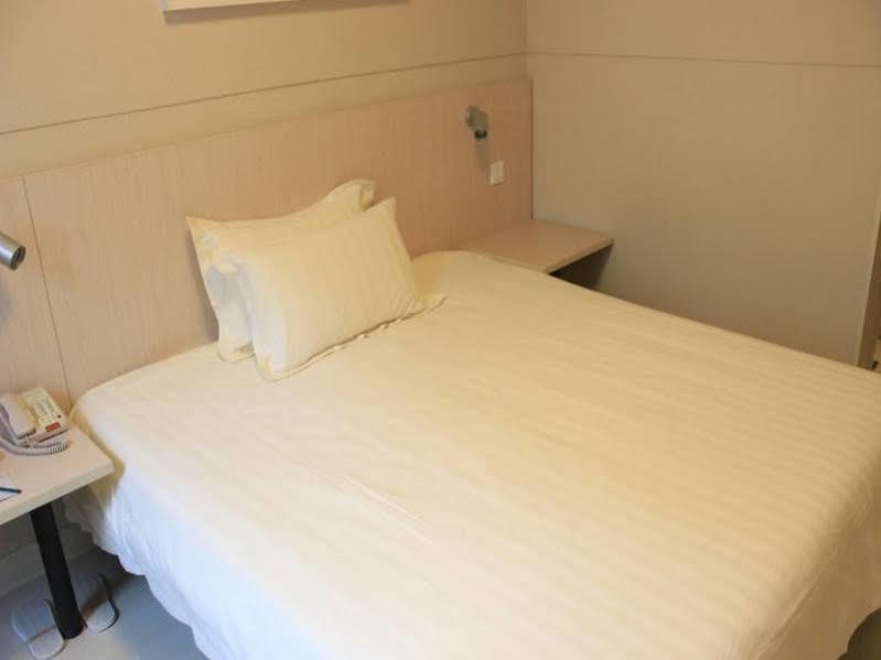 Jinjiang Inn Shenyang Zhongshan Square Medical University First Hospital Ngoại thất bức ảnh